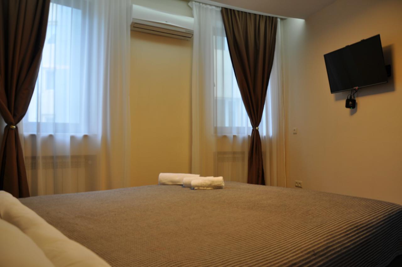 All Seasons Hotel On Freedom Square Tbilisi Exterior foto
