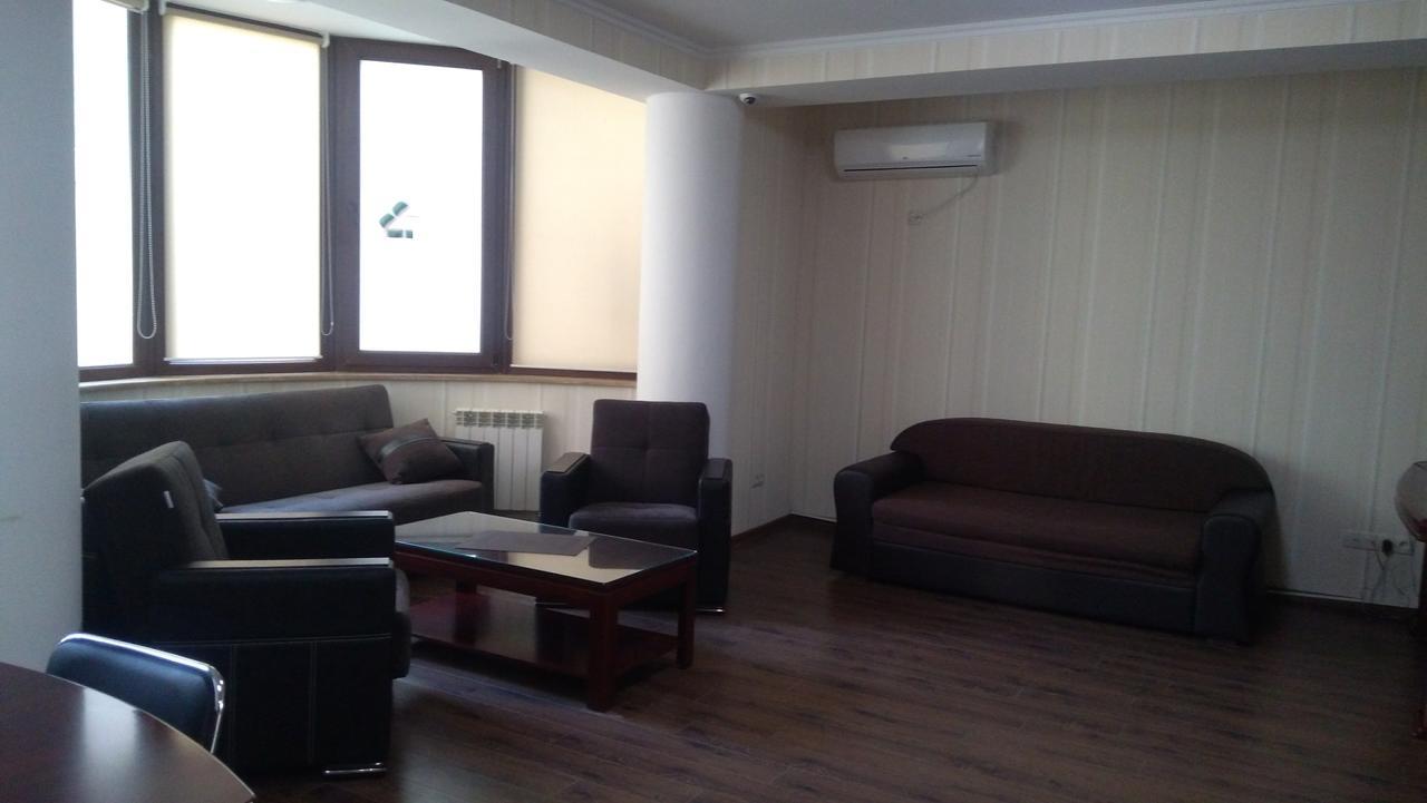All Seasons Hotel On Freedom Square Tbilisi Exterior foto